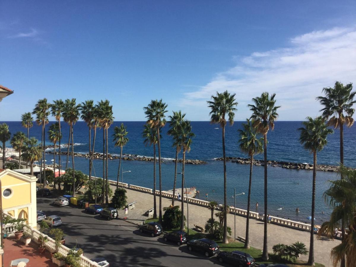 B&B Note Di Mare Imperia Eksteriør bilde