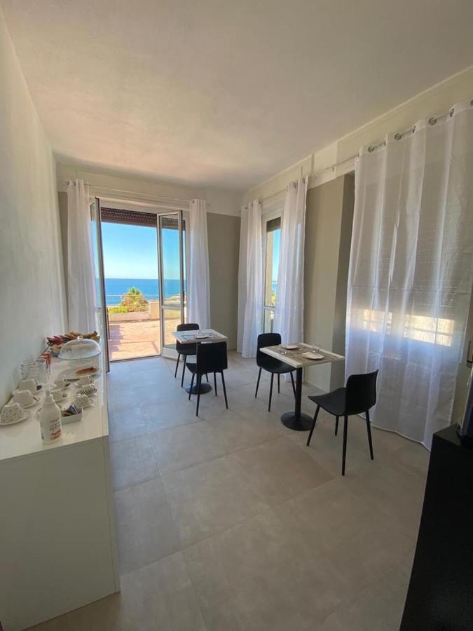 B&B Note Di Mare Imperia Eksteriør bilde